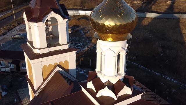 Храм Святых Царственных Страстотерпцев г. Кремёнки смотреть онлайн