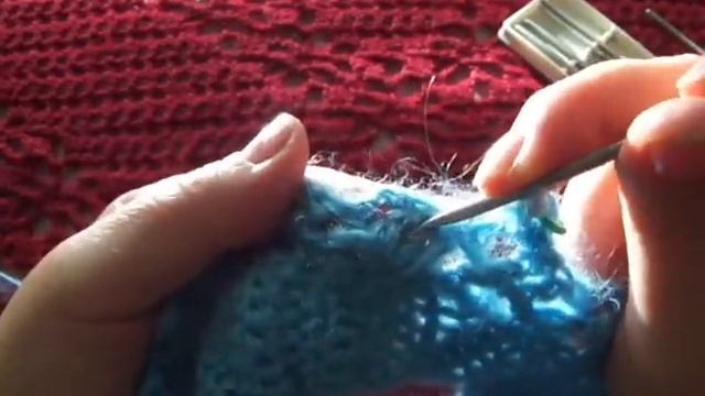 Шапка - берет объемным узором крючком. Crochet hat смотреть онлайн