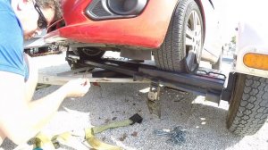 Буксировка машины методом частичной погрузки | Буксировка машины за автодомом #автодом #автодомсша