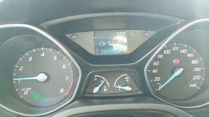 Рассказываю, как меняла лампочки на стоп сигнал.)) Форд Фокус 3