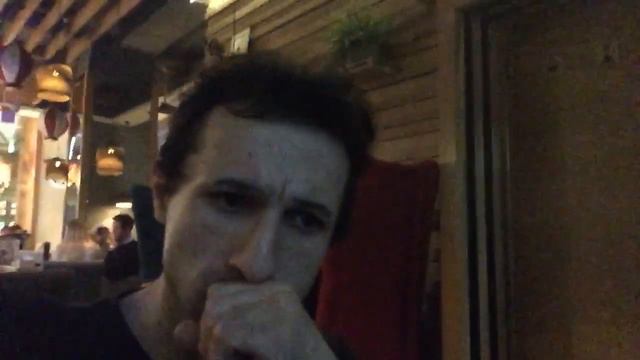 Приехал в Одессу сделать предложение Оксане… смотреть онлайн
