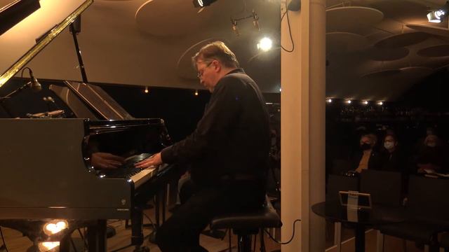 4 Someday My Prince Will Come, composed by Frank Churchill смотреть онлайн