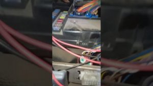 Ford Transit 2016 года предохранитель омывателя лобового стекла.