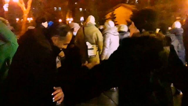 Мне вчера приснилось- ты в меня влюбилась!!!??Танцы в парке Горького!!!?? Харьков 2022 смотреть онлайн