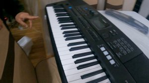 Распаковка синтезатора Yamaha PSR-E473