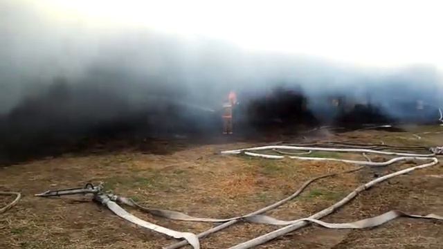 Пожар в Шарпиловке смотреть онлайн