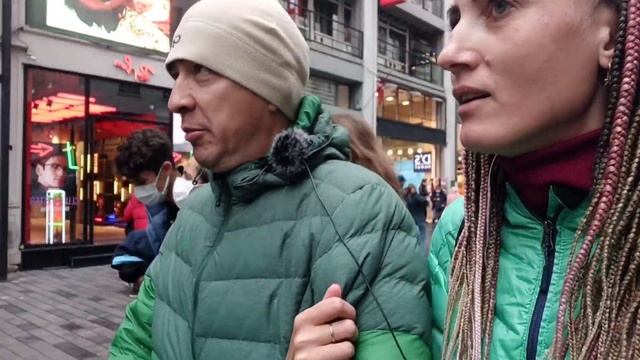 Стамбул, Турция. Обманули в кафе. ВЛОГ. Улица Истикляль. смотреть онлайн