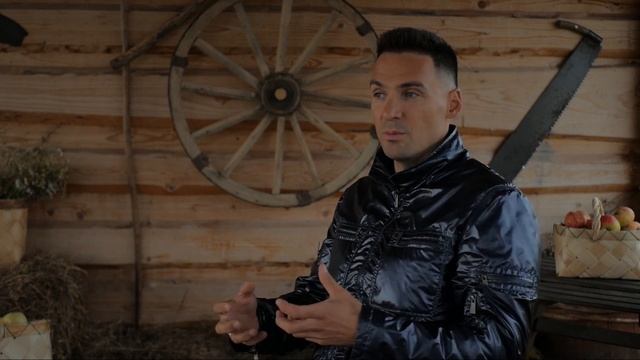 Стоит ли много зарабатывать? / Что такое деньги и сколько их нужно? смотреть онлайн