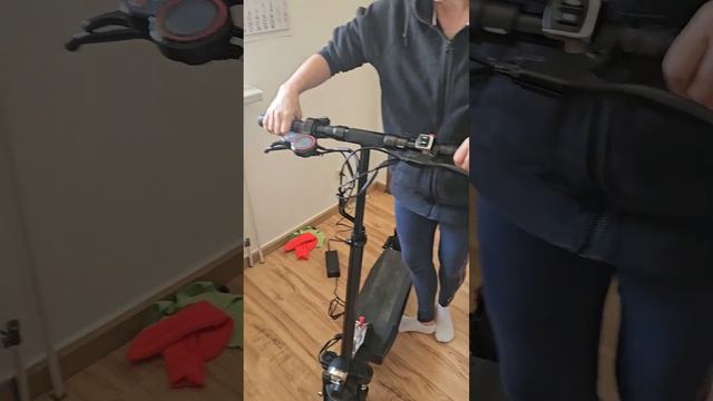 Електро самокат смотреть онлайн
