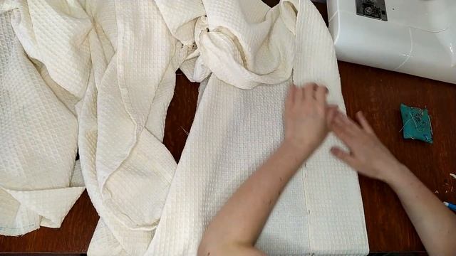 НЕ ПОВТОРЮЙТЕ МОЇХ ПОМИЛОК! Як зшити домашній халат з вафельного полотна власними руками смотреть онлайн