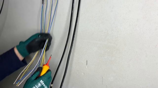 Knipex vs КВТ - Ножи с пяткой в работе смотреть онлайн