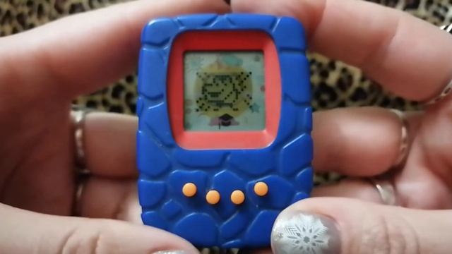 Tamagotchi "Kung-fu Gorilla" ( тамагочи "Кунг-фу Горилла" ) смотреть онлайн