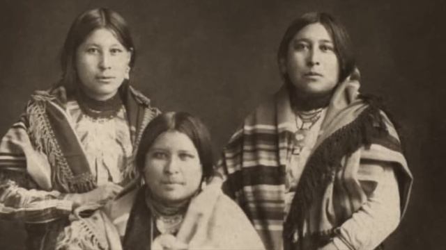 The Osage Murders: The True Story Behind "Killers of the Flower Moon" смотреть онлайн