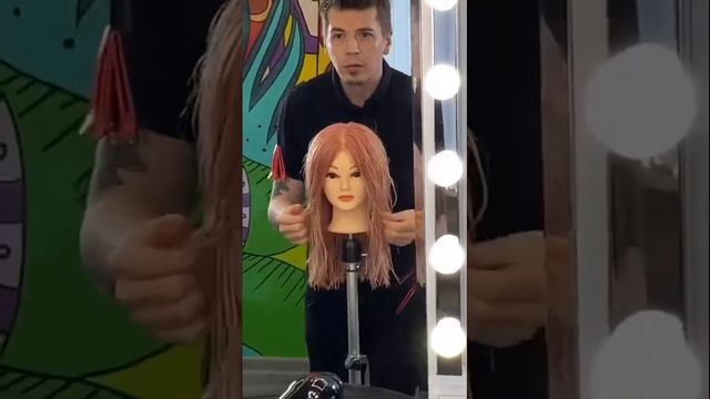 ✂️ ЧТО ВАЖНЕЕ ДЛЯ ПАРИКМАХЕРА: УМЕНИЕ СТРИЧЬ ИЛИ ДЕЛАТЬ ОКРАШИВАНИЯ? смотреть онлайн