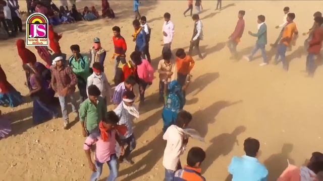 Janu Ni Yaad Avti - Suraj Patel - popular Gujarati Timali song - HD VIDEO смотреть онлайн