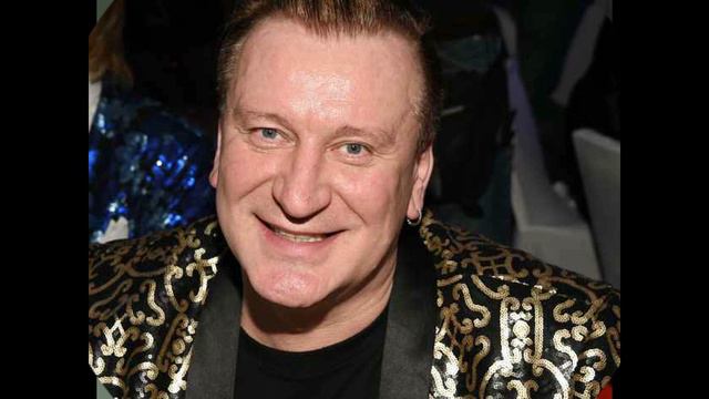 С ПРОБИТОЙ ГОЛОВОЙ!!!ТОЛЬКО ЧТО ПРИШЛА СТРАШНАЯ ВЕСТЬ О ЛЮБИМОМ ПЕВЦЕ ВСЕЙ РОССИИ....