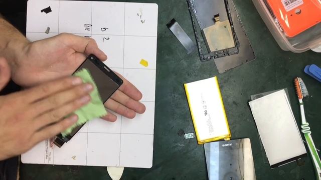 Пятна на экране Sony Z3? замена подсветки Z3 compact смотреть онлайн