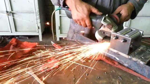 Metabo W11-125 Angle Grinder смотреть онлайн