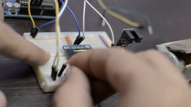 DIY RPM Tachometer With Arduino | RPM Counter |