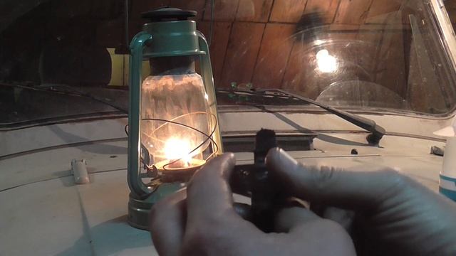 Керосиновый фонарь "Летучая мышь" смотреть онлайн