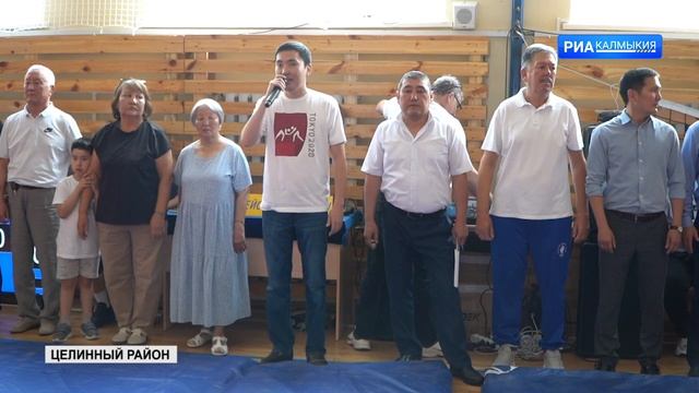 В Троицкой средней школе стартовал турнир по греко римской борьбе смотреть онлайн