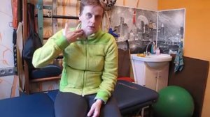 Мышечные зажимы в шее и болевые паттерны. Растяжка этих мышц.mp4