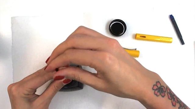 How to Use Lamy Converter with Other Inks | Lamy Safari Pen смотреть онлайн