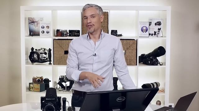 Pentax 645Z Preview: 51 Megapixel Medium Format Camera, sort of affordable! смотреть онлайн