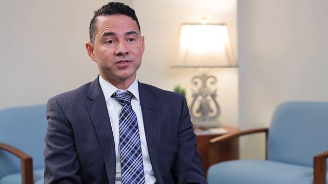 Eric Velazquez, MD | Bariatric Weight Loss Surgeon at NGMC смотреть онлайн