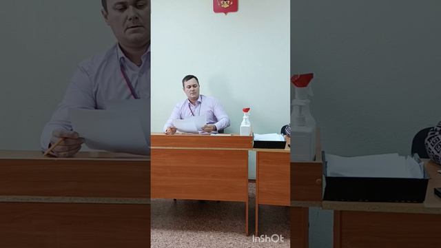 В упор людей не видят,