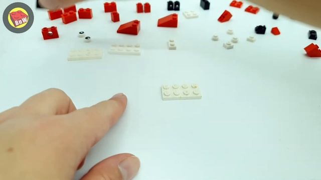 3 Easy LEGO Santa Claus set tutorial / Bricks and Wheels смотреть онлайн