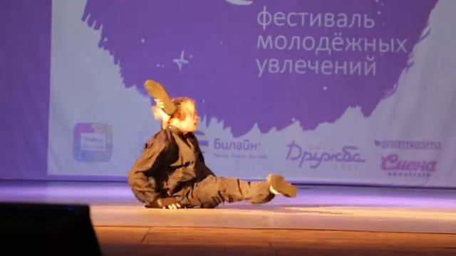 AiO4 Мертвые Мухи Танец смотреть онлайн