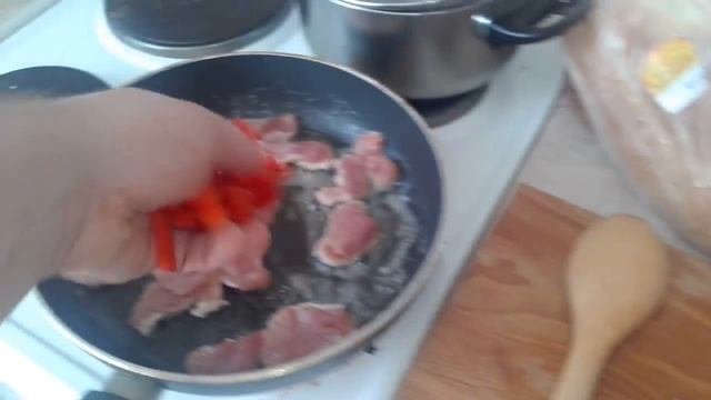 Спагетти за 5 минут. Spaghetti for 5 minutes. Espaguetis durante 5 minutos смотреть онлайн