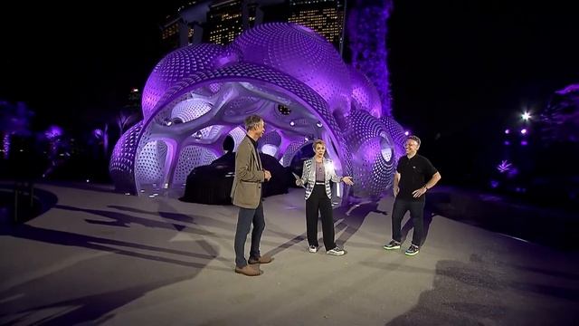 World premiere livestream of the new all-electric Porsche Macan смотреть онлайн