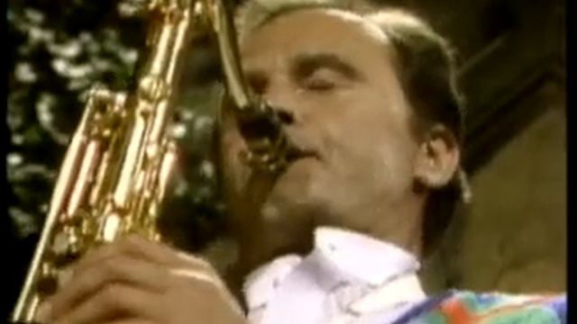 Stan Getz - The Dolphin смотреть онлайн