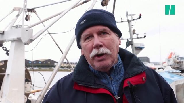 Les ports de Saint-Malo et le tunnel sous la Manche bloqués par les pêcheurs смотреть онлайн