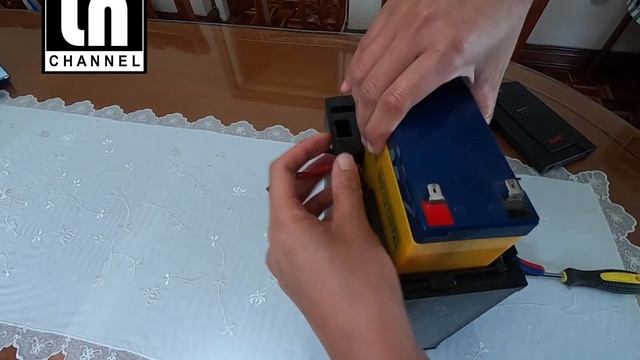 APC Back-UPS 700 Battery Replacement