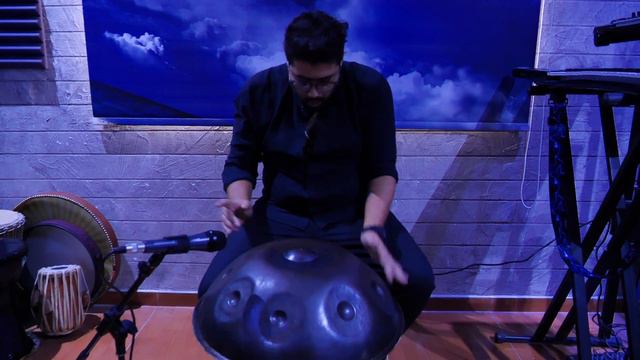 handpan music by Ramzi Masri .Arabic music Arabic hangdrum hand pan смотреть онлайн