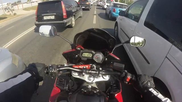 Yamaha FZ-1 смотреть онлайн