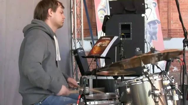 "Цветущих яблонь", ВИА ГРАНИ смотреть онлайн