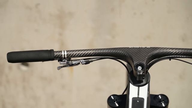 World’s Lightest EMTB! | Dangerholm’s Custom Scott Lumen SL смотреть онлайн