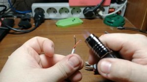 Дешевый ремонт китайской колонки Проблема с зарядкой