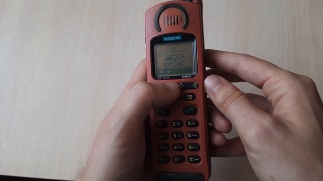 Siemens S10 Active - The World's First Color Mobile Phone! смотреть онлайн