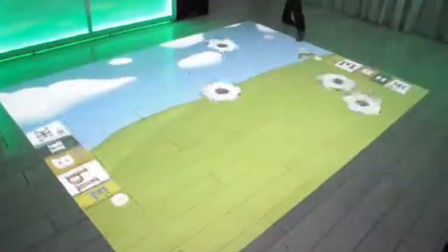 интерактивный пол.wmv смотреть онлайн