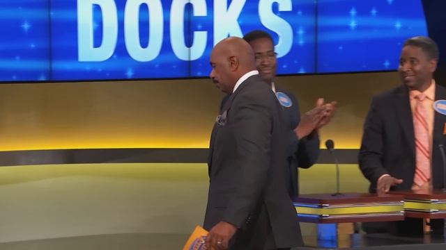 OUCH, Steve!!! смотреть онлайн