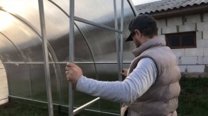 Как собрать теплицу из поликарбоната.
