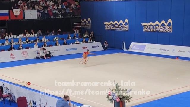Лала Крамаренко обруч!!! Новый купальник? смотреть онлайн