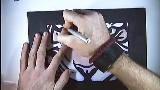 How To: Cut a Stencil EASILY смотреть онлайн