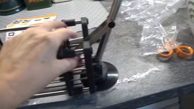 Potato Chipper, Laxus French Fry Vegetable Cutter/Dicer Machine, Includes 2 Size of Blades смотреть онлайн