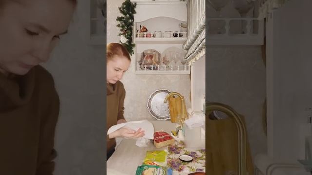 Готовим вкусные закуски из того, что в холодильнике, отмечаем Старый Новый год. Что купили из еды смотреть онлайн